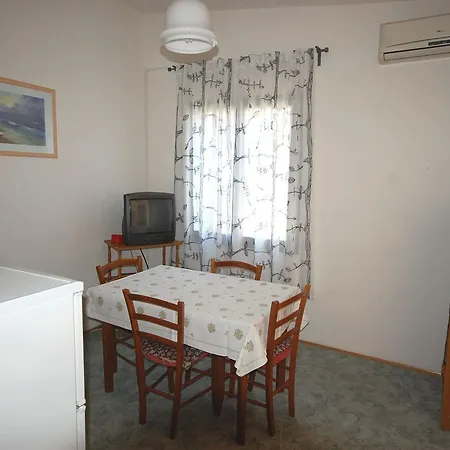 Zvonko Apartment