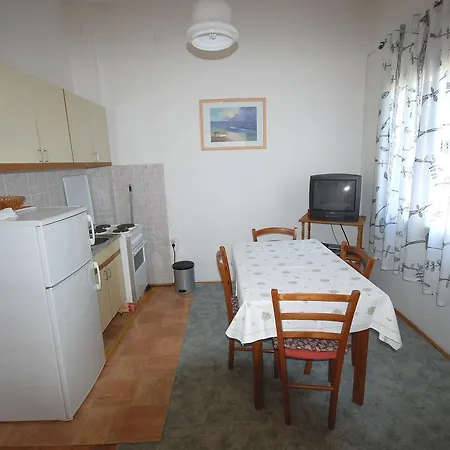Apartment Zvonko *